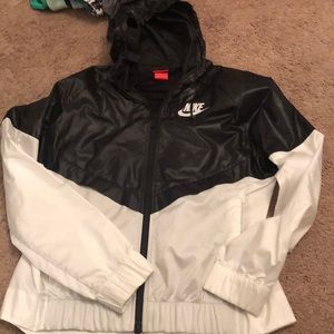 Nike windbreaker